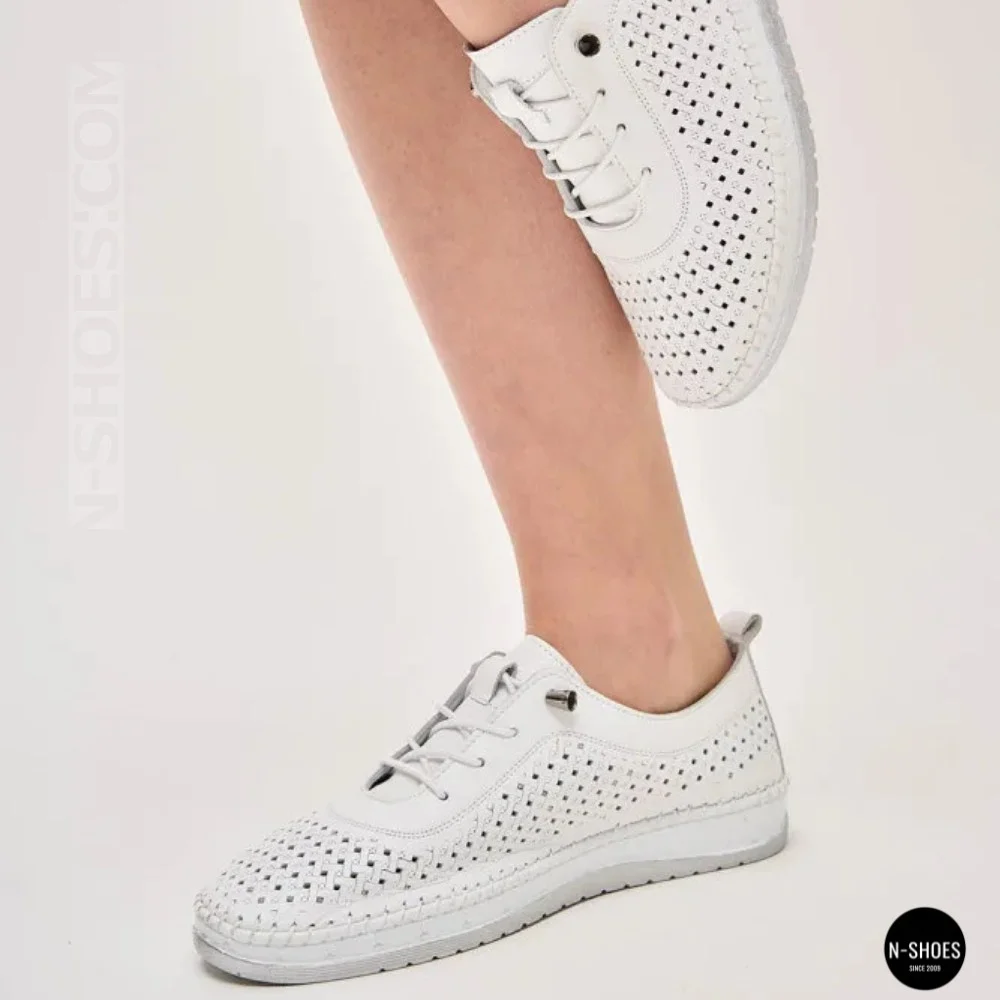 Білі шкіряні мокасини з перфорацією Anna Lucci 211808 1800 white lonza 214365 AP 6139 від турецького виробника