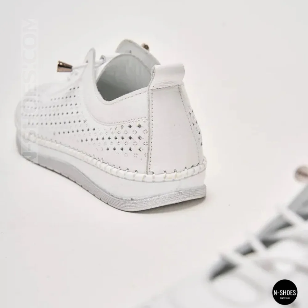 Білі шкіряні мокасини з перфорацією Anna Lucci 211808 1800 white lonza 214365 AP 6139 від турецького виробника