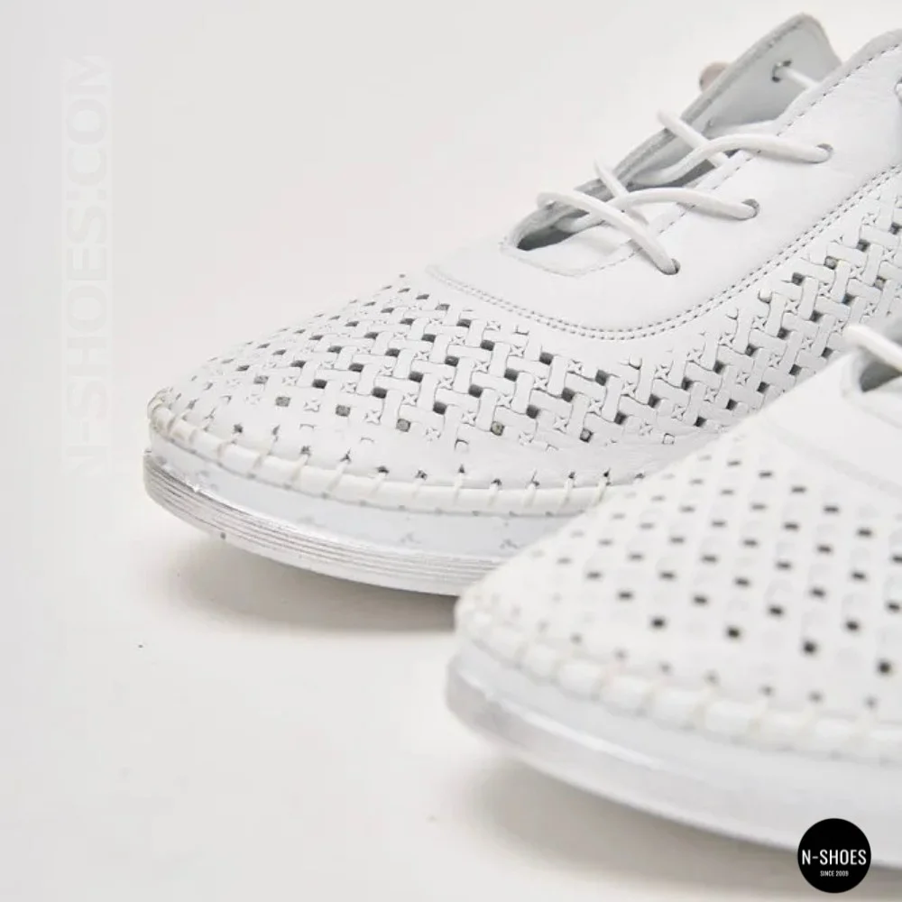 Білі шкіряні мокасини з перфорацією Anna Lucci 211808 1800 white lonza 214365 AP 6139 від турецького виробника