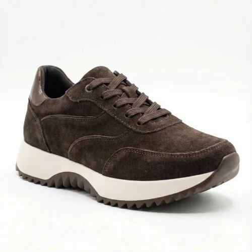 Жіночі замшеві кросівки шоколадні Romax Comfort 1361-10v 6149 в стиалі Reebok Classic Leather Ripple