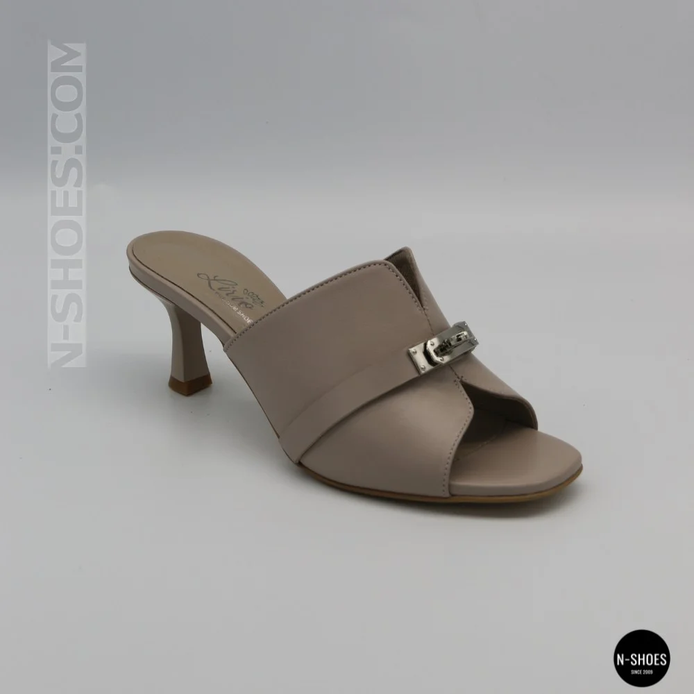 Lirio Beige Leather Mules with French Heels