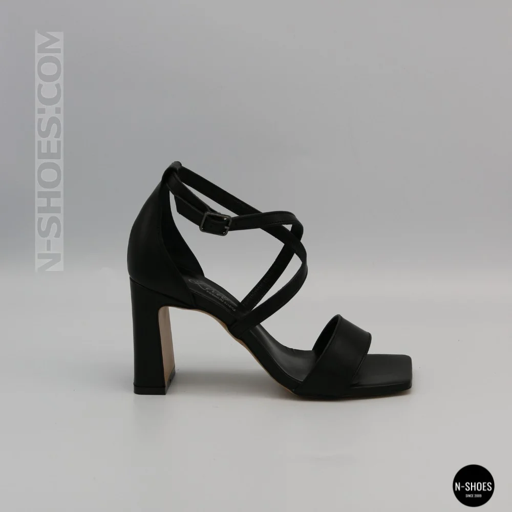 Lirio l 087-8073 Block Heel Sandals with Closed Heel