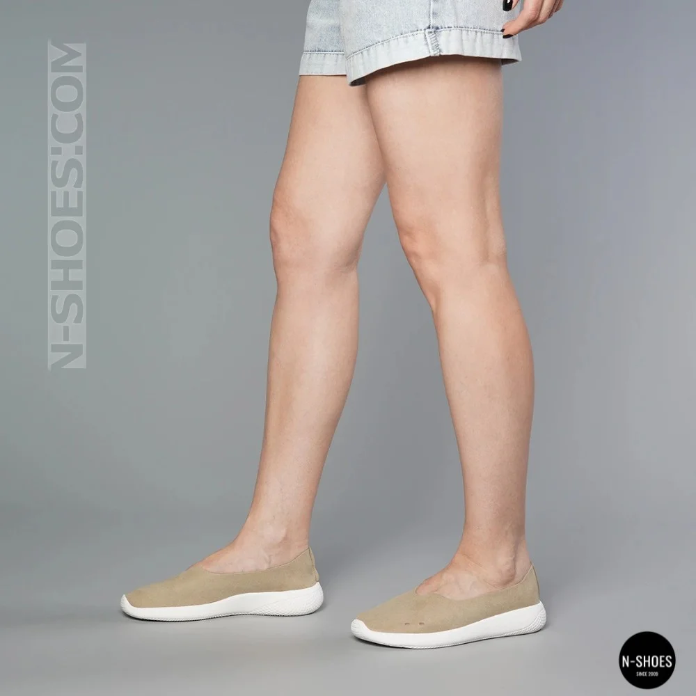 Comfortable Women's Slip-Ons Grunberg 157219-01-03 Beige 6238