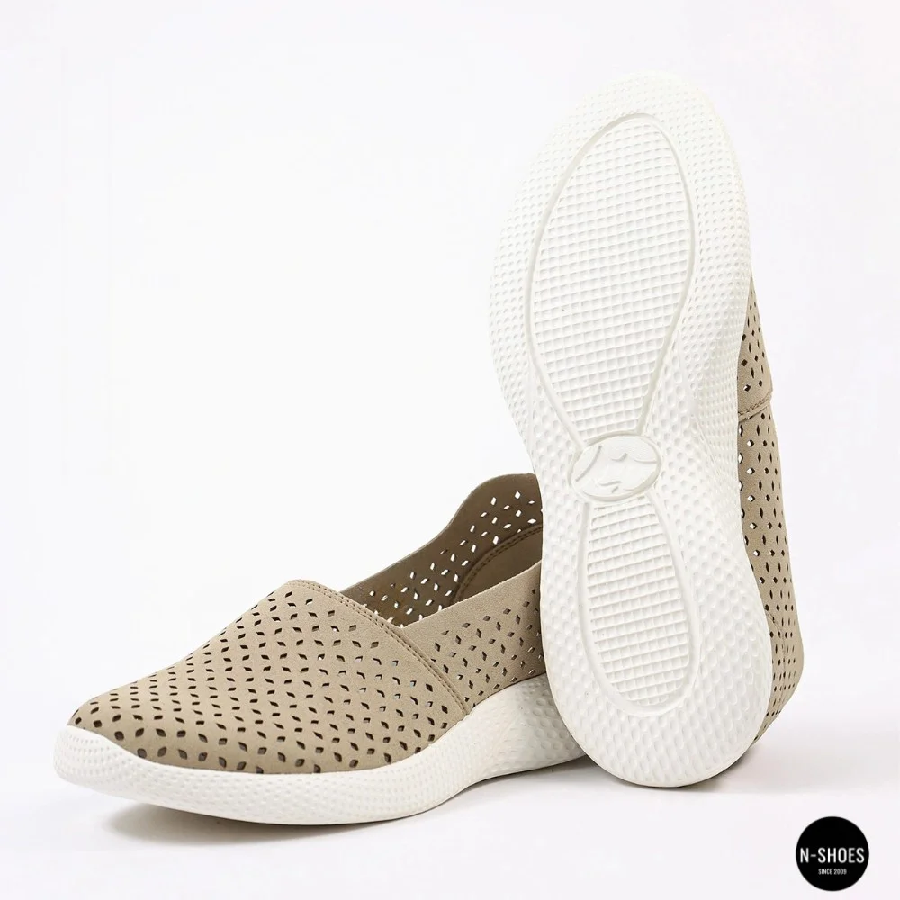 Comfortable Women's Slip-Ons Grunberg 157558-10-03 Beige