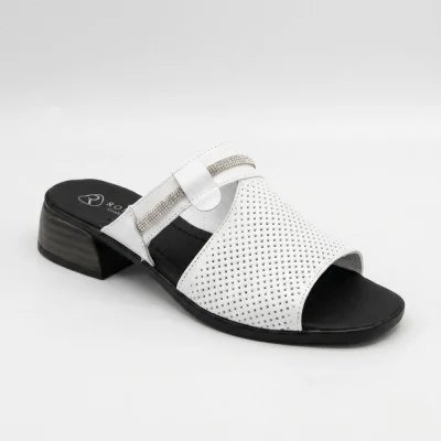 Women's white clogs and flip-flops Romax Comfort 0706-1 6246 with perforation made of genuine leather