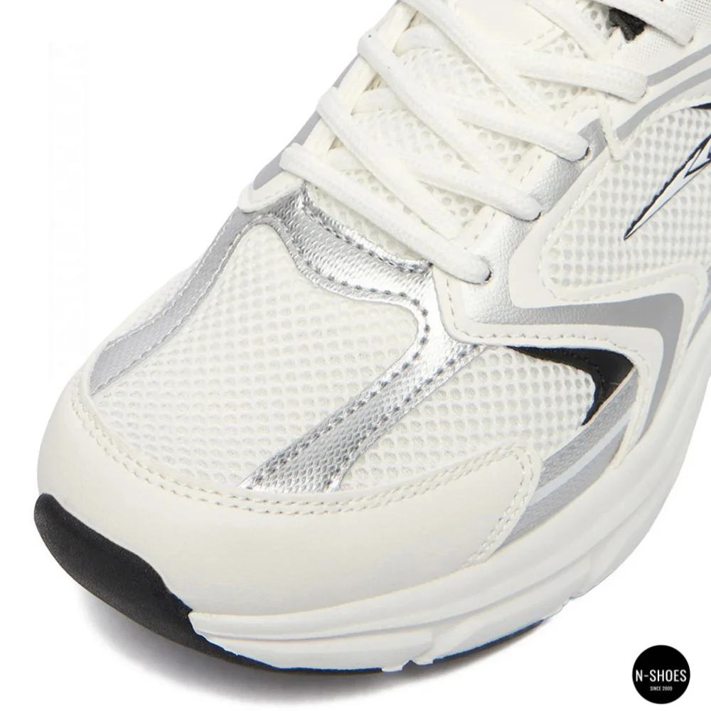Stylish White Women's Sneakers Sprandi CEOWB-WP40-23404Z