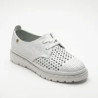 Білі жіночі туфлі мокасини Allsy 208184 L2-7552-1 Lonza WHITE 6258 із натуральної шкіри з перфорацією