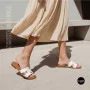 Белые кожаные шлепанцы HERMES Oran 212827 Lonza 212609 94404304-1 l 6270 в стиле тихой роскоши