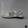 Кожаные женские босоножки Lonza New York 213954 24052 White 6271