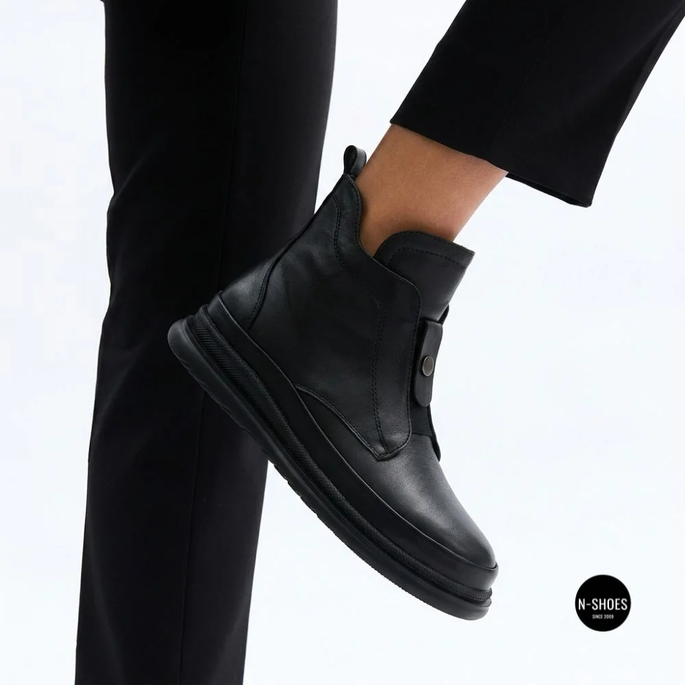Стильні шкіряні черевики Allsy 216638 C52271-528 BLACK Lonza 217923 6380