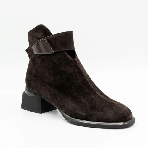 Жіночі демісезонні черевики ботільони Fabio Monelli 216609 LE1245-WS678-YF340B BROWN SUEDE Lonza 220214 6394 класичні коричневі з натуральної замші на стійких підборах
