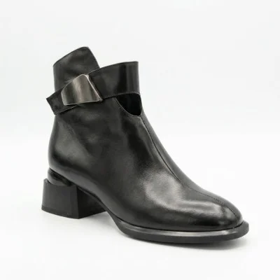 Жіночі демісезонні черевики ботільони Fabio Monelli 215049 LE1245-WS678-YP1718B BLACK Lonza 220213 6395 класичні чорні з натуральної шкіри на стійких підборах