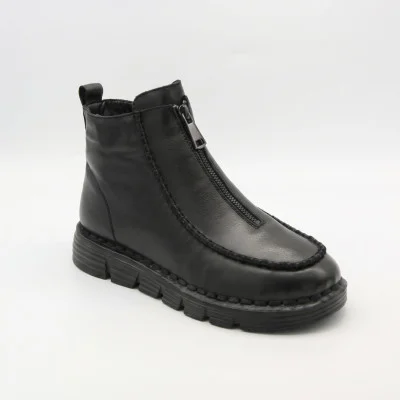 Женские зимние ботинки ботинки-челси Allsy 216651 E76563-528 BLACK 6476 из натуральной кожи черного цвета на толстой подошве с передней молнией и фактурным швом